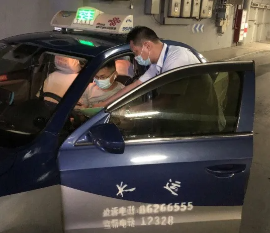 長運出租 召開文明創(chuàng)建工作調度會