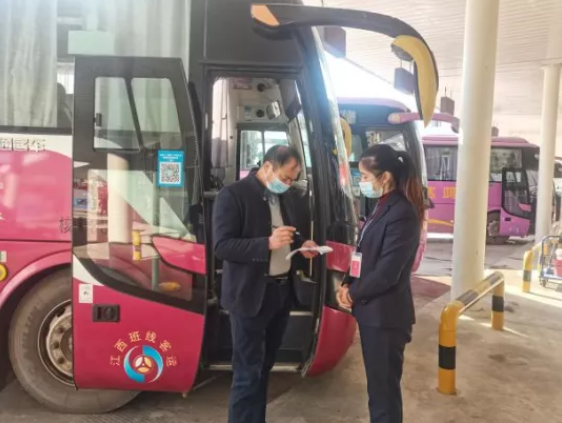 贛州方通 于都城南客運(yùn)站開展旅客及駕乘人員滿意度問卷調(diào)查活動