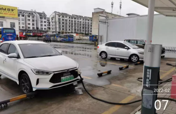 黃山長運(yùn) 城際公交充電場(chǎng)站正式面向社會(huì)運(yùn)營