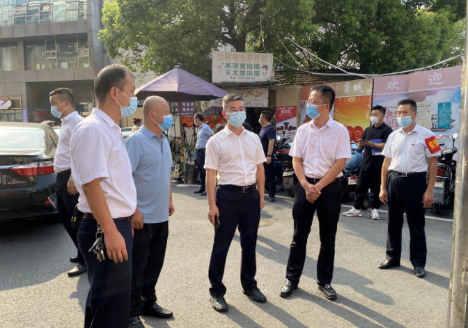 南昌交通集團檢查組督導長運物業(yè)安全生產(chǎn)和疫情防控工作