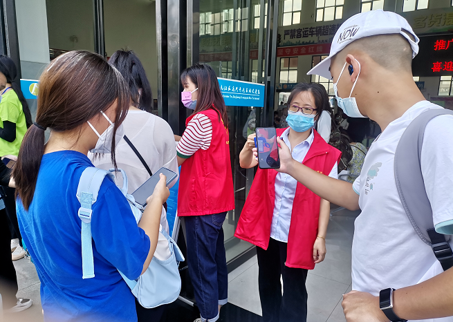 九江長(zhǎng)運(yùn)：圓滿完成共青高校城開(kāi)學(xué)季運(yùn)輸任務(wù)