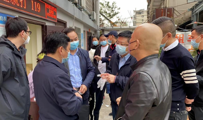 長運(yùn)出租：市道路運(yùn)輸服務(wù)中心、南昌交投集團(tuán)督導(dǎo)長運(yùn)出租疫情防控工作