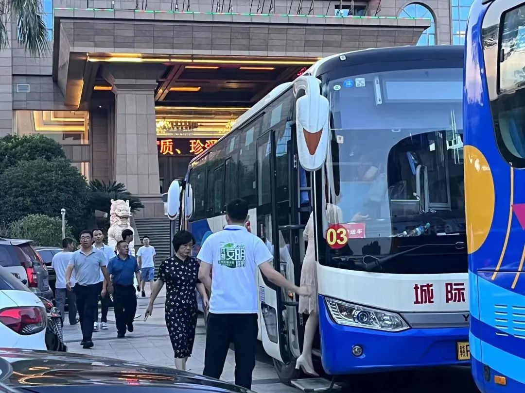 撫州長運:廣昌分公司圓滿完成蓮花節(jié)嘉賓運輸任務