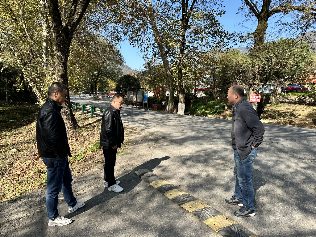 ?馬鞍山長客：含山長運對重點路段開展風(fēng)險再排查