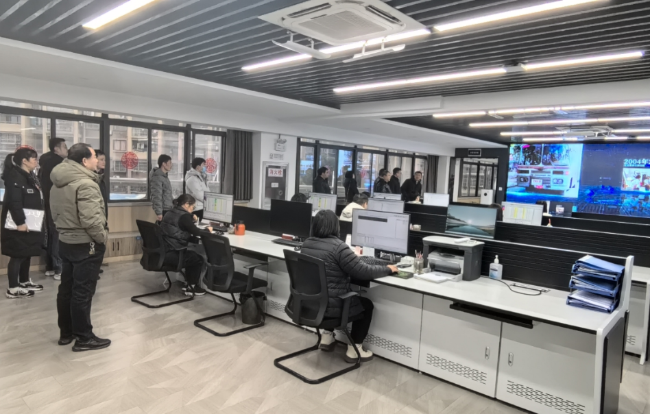 馬鞍山長客 前往市公交集團交流學(xué)習