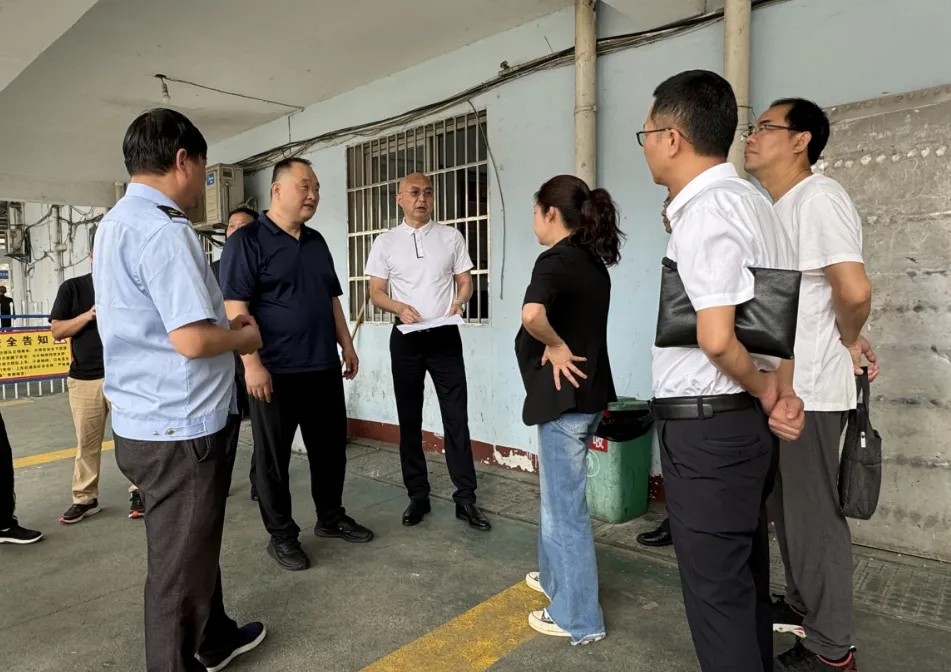 吉安長運 省綜合交通中心到新干公司指導(dǎo)重大災(zāi)害風險隱患排查工作