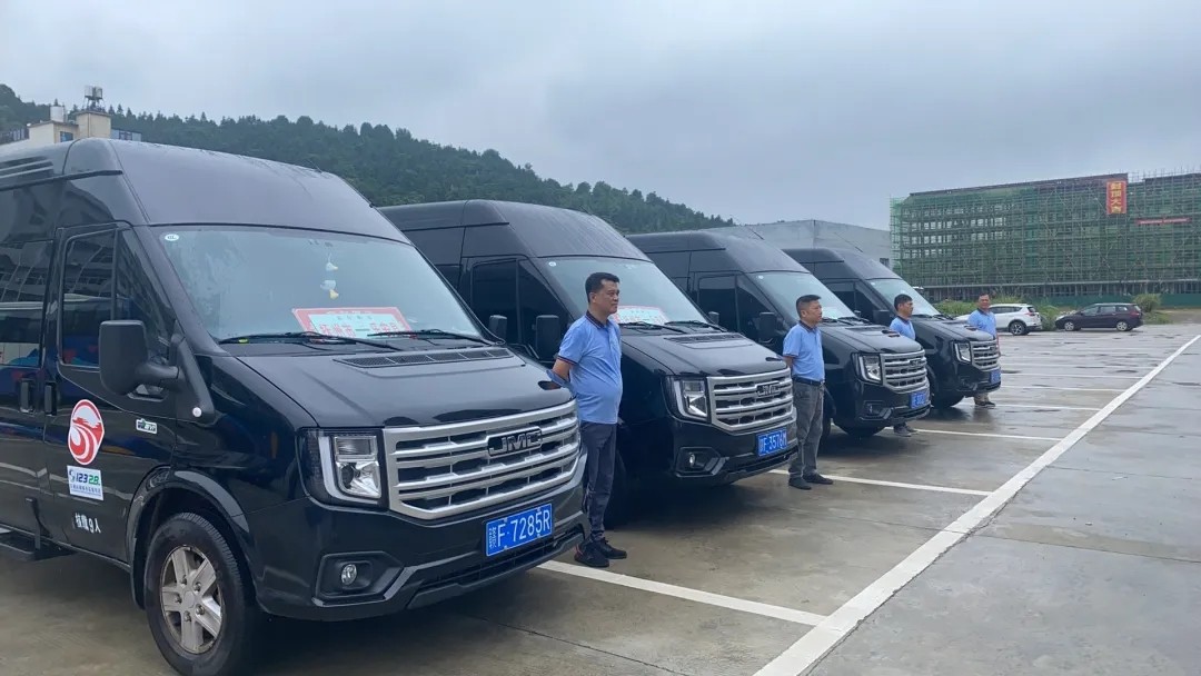 撫州長(zhǎng)運(yùn):撫州—樂(lè)安首條定制客運(yùn)班線開通!可靈活選擇站點(diǎn)