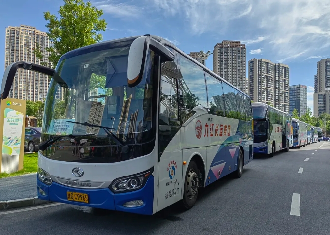 九江長運(yùn):圓滿完成省青少年田徑錦標(biāo)賽運(yùn)輸保障任務(wù)