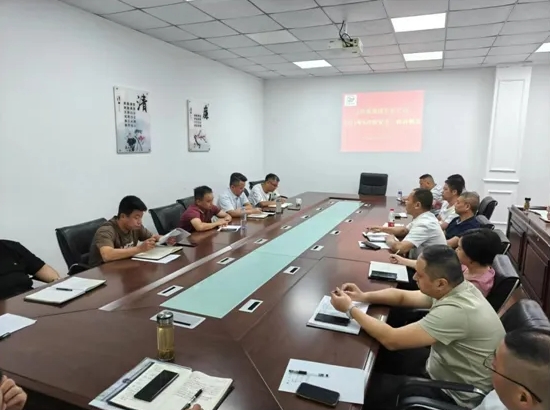 景德鎮(zhèn)長運：召開8月份安全、機務(wù)工作例會