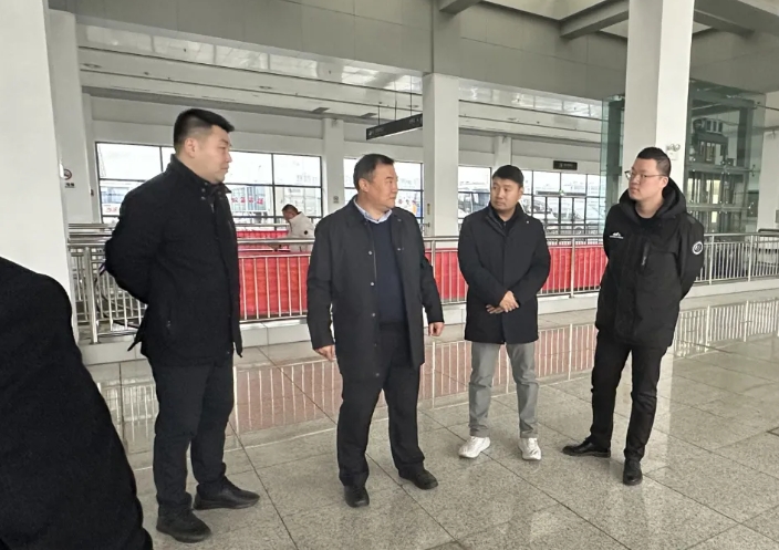 馬鞍山長(zhǎng)客：市交通運(yùn)輸局領(lǐng)導(dǎo)檢查高校學(xué)生返校運(yùn)輸準(zhǔn)備工作