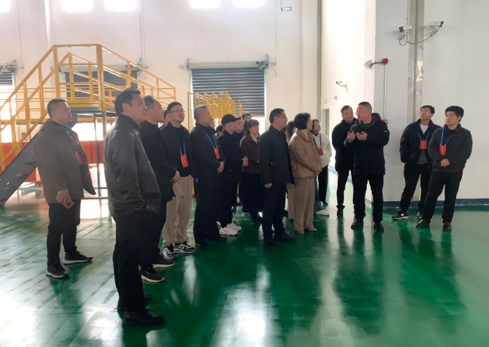 上饒汽運 德興市政協(xié)領(lǐng)導(dǎo)考察小件快運業(yè)務(wù)