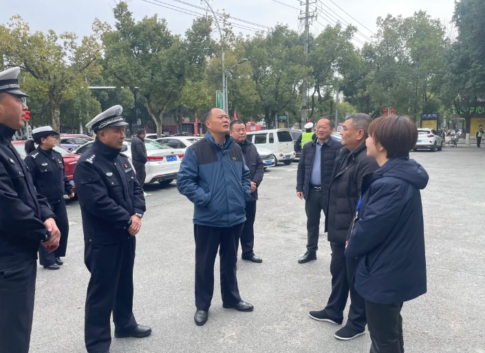 景德鎮(zhèn)長運(yùn) 浮梁縣領(lǐng)導(dǎo)督導(dǎo)“兩會”安全工作